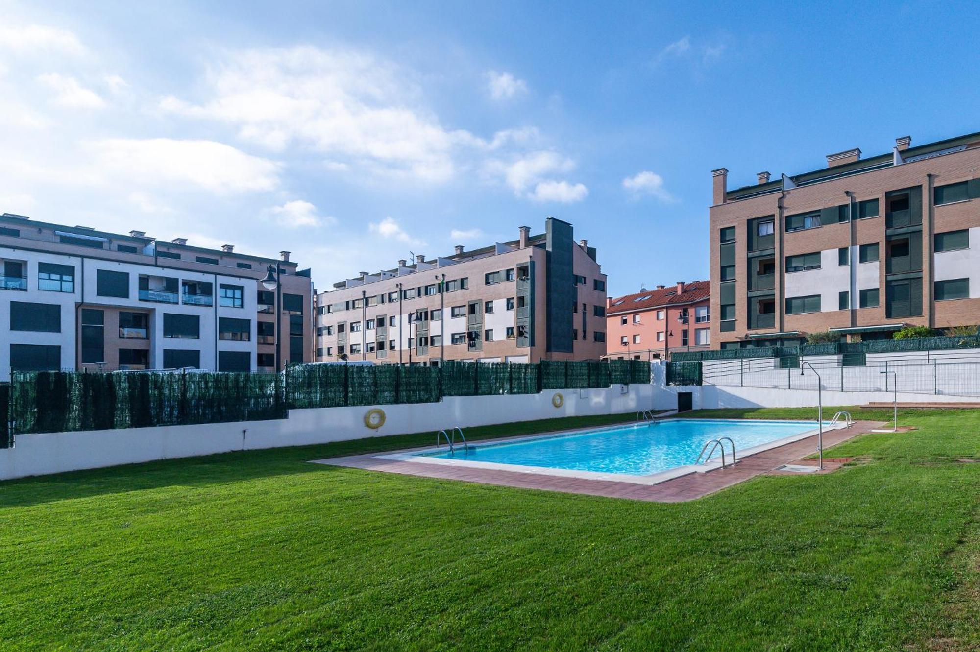 Alloru, Apartamento Con Piscina La Playa A 3 Km Vut-2714-As Llanes Esterno foto