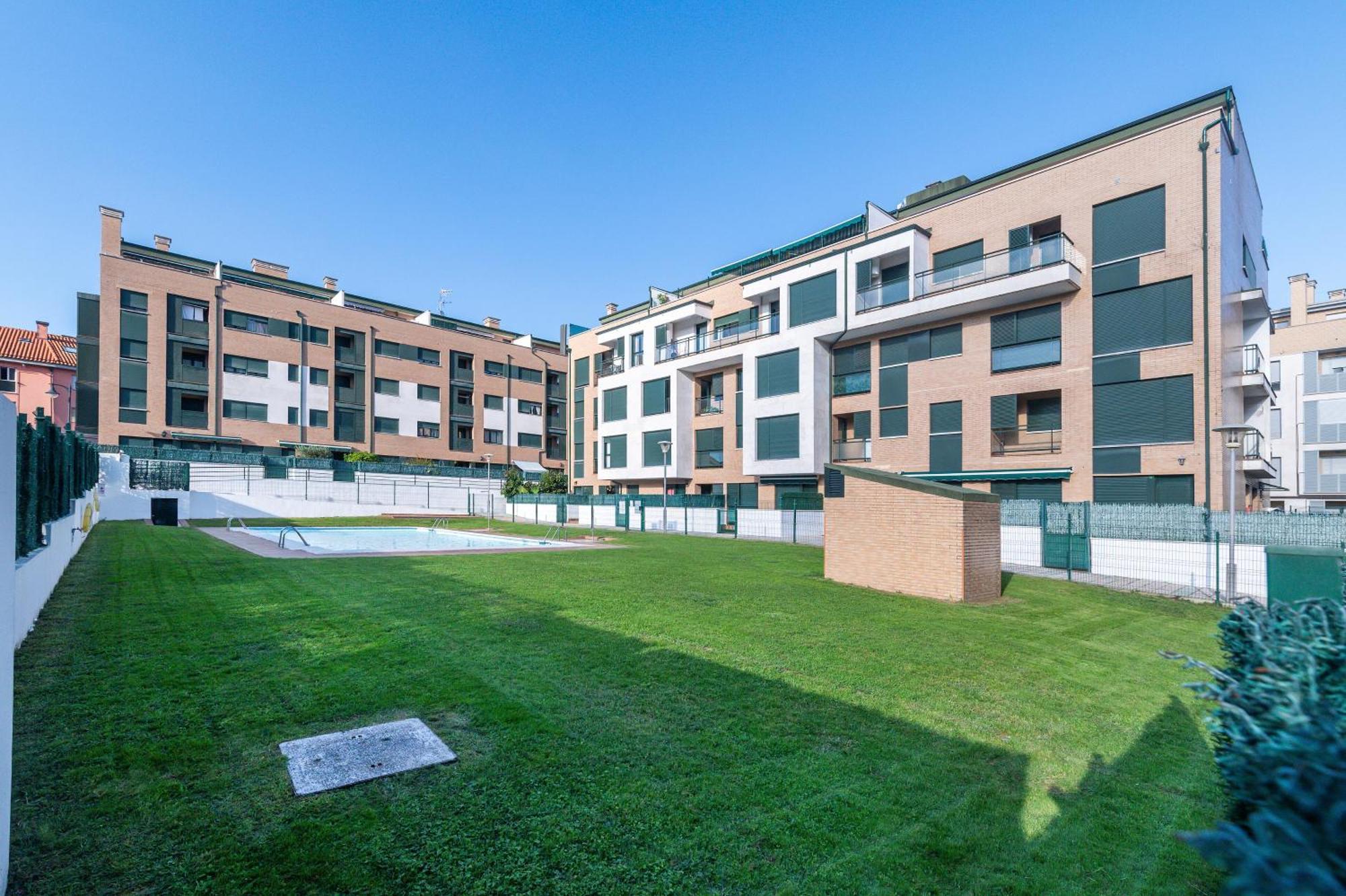 Alloru, Apartamento Con Piscina La Playa A 3 Km Vut-2714-As Llanes Esterno foto